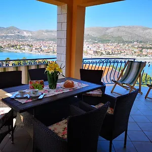 Ivona 2 Trogir